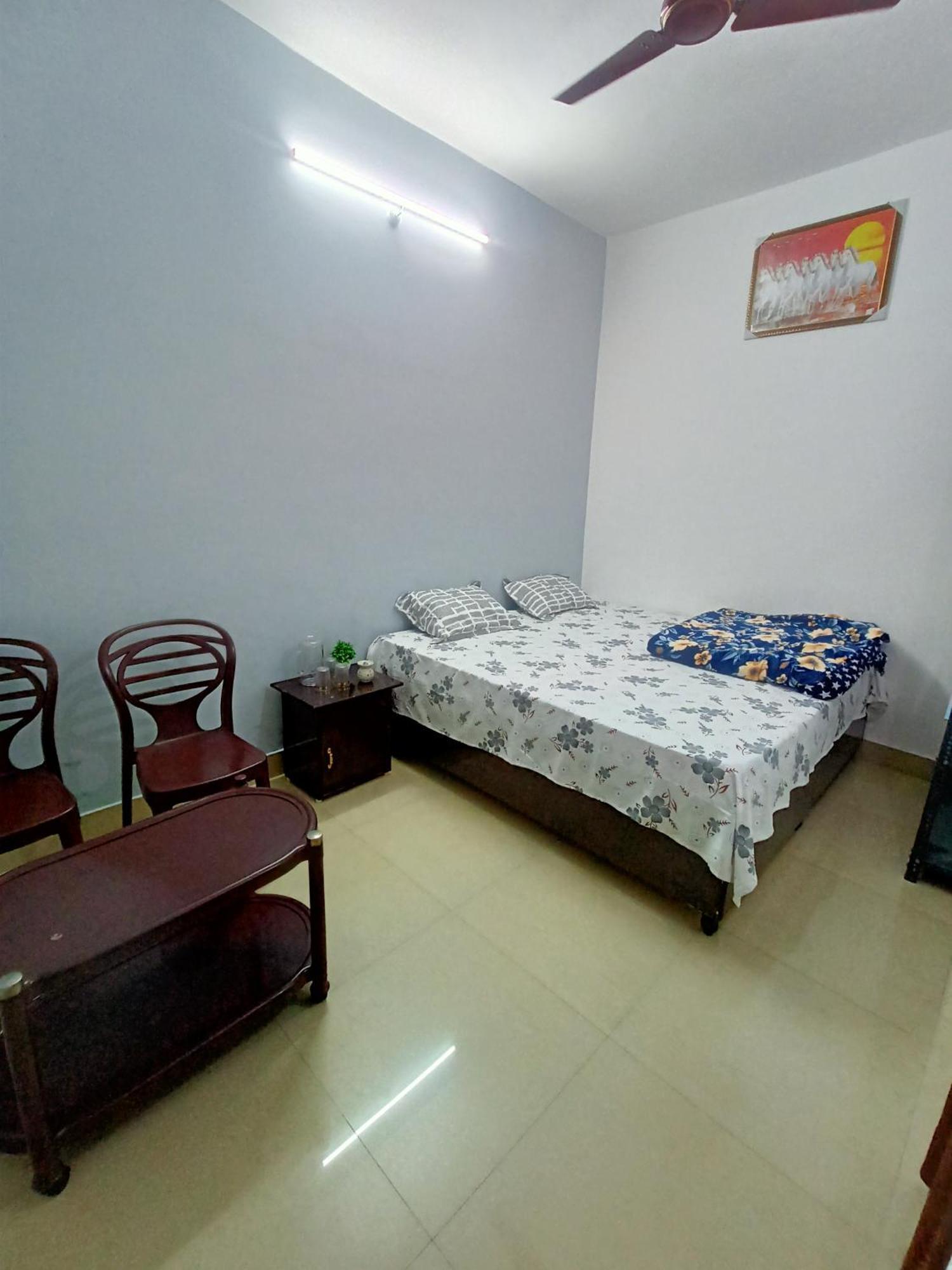 Girija Shail Bhavan Ayodhya Luaran gambar